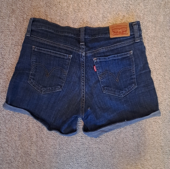 Levi's Denim Shorts Sz 27 - Picture 2 of 4